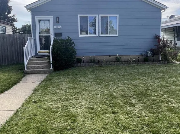 3835 South 17th STREET, Milwaukee, WI 53221