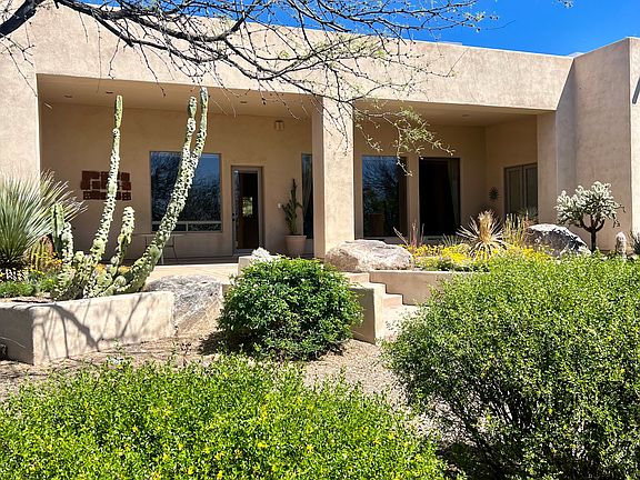 4th image of 6454 N Desert Wind Cir