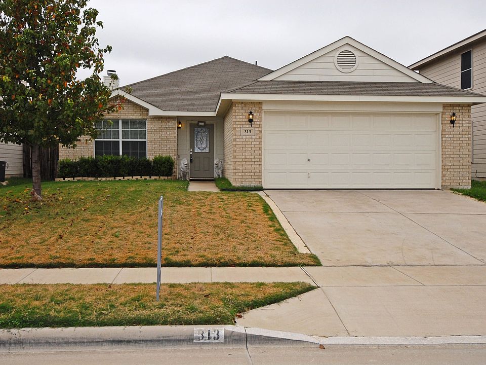 1st image of 313 Blairwood Dr