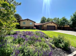 3661 S Yarrow Way, Saint George, UT 84790