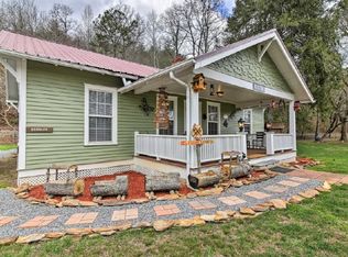 1331 Tomotla Rd, Marble, NC 28905