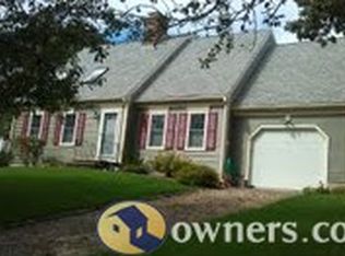 15 Longview Dr, Yarmouth Port, MA 02675