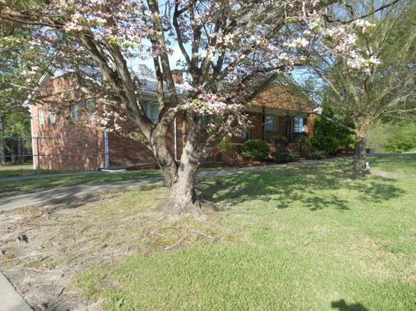 129 Hillside Dr, Goldsboro, NC 27530