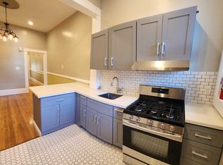 983 Capp St #A, San Francisco, CA 94110