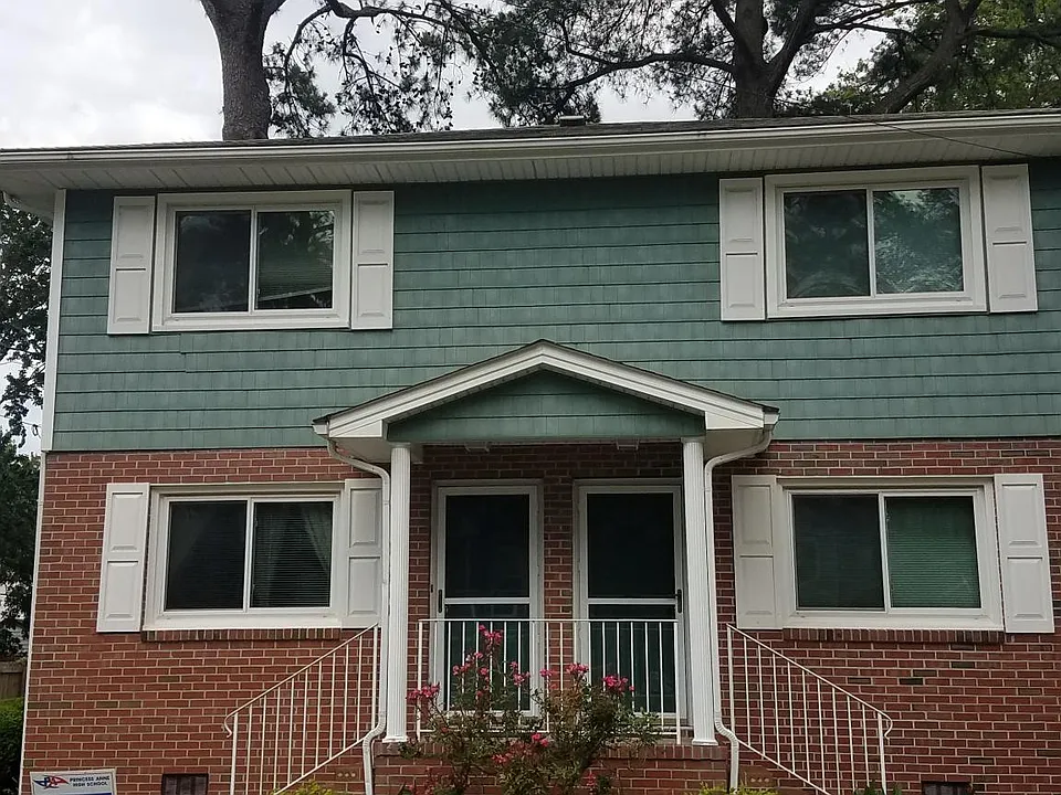 136 S Palm Ave