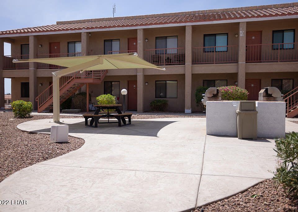 1st image of Mesquite Ave #38