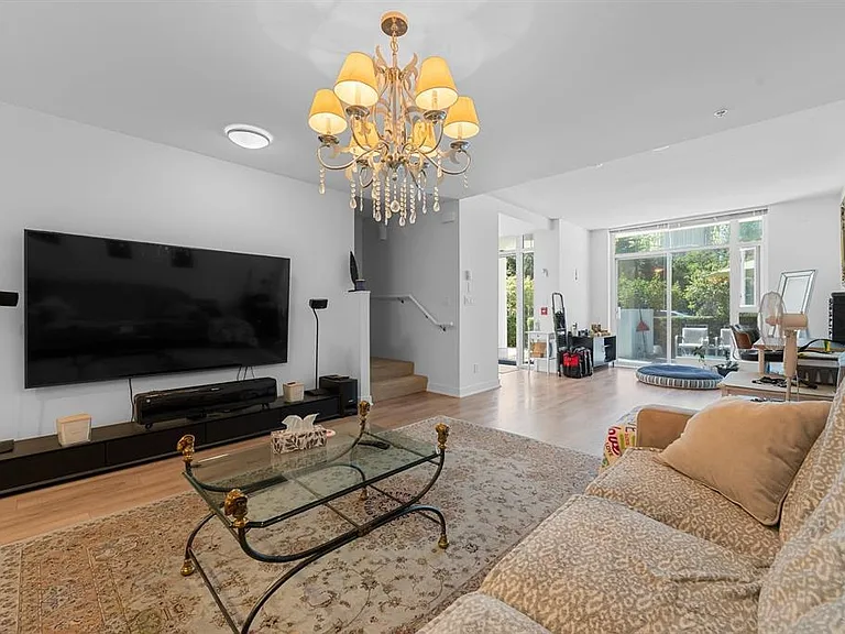 8980 University Cres #TOWMHOUSE — Photo 7