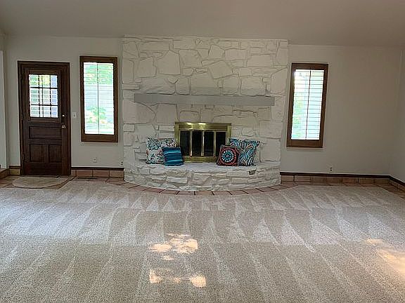 Extra large living room!