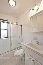 Rented by R New York