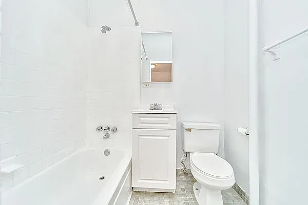 Rented by Living New York | media 9