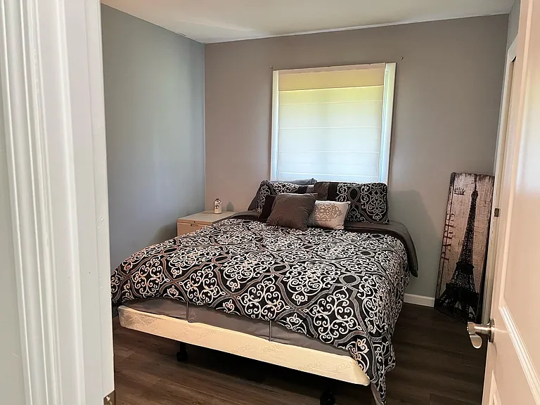 BEDROOM1