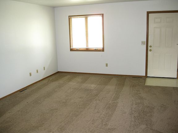 3rd image of 106 W Columbia St #A