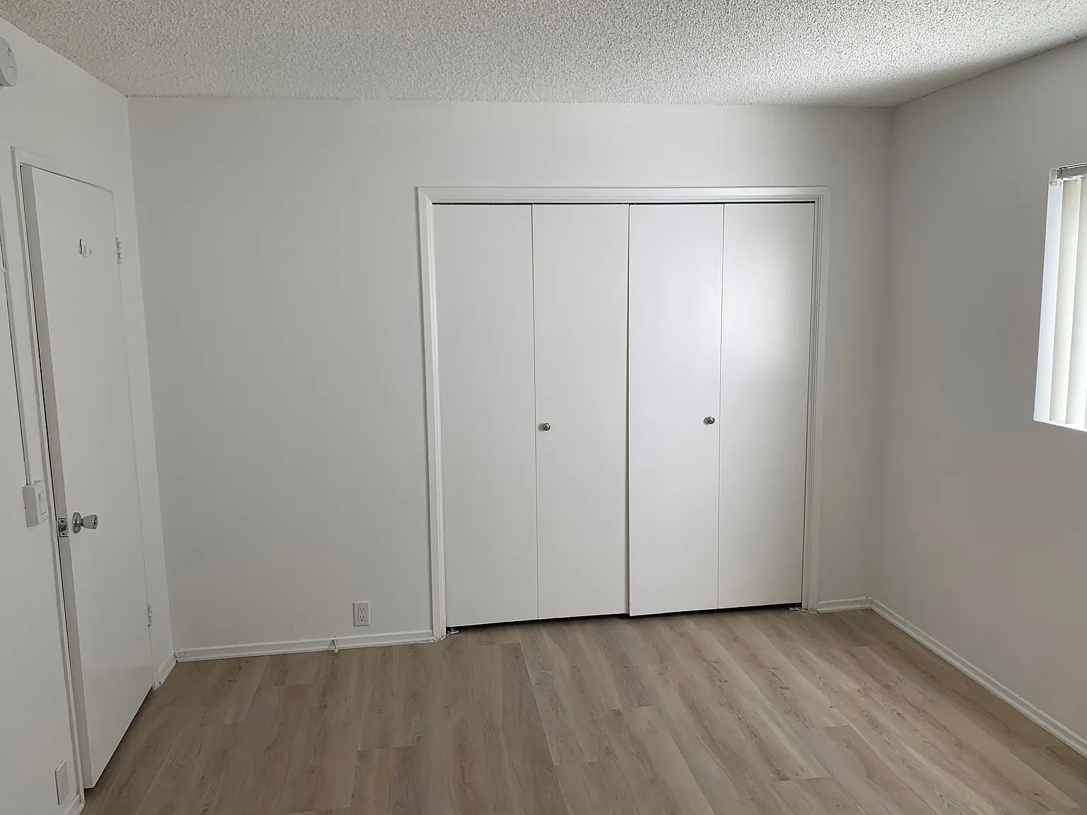108 Catamaran St — Photo 2