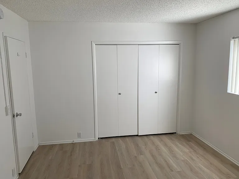 108 Catamaran St — Photo 2