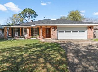 94 W Imperial Dr, Harahan, LA 70123