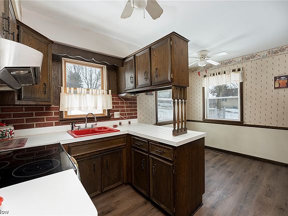 5th image of 2590 Nesmith Lake Blvd