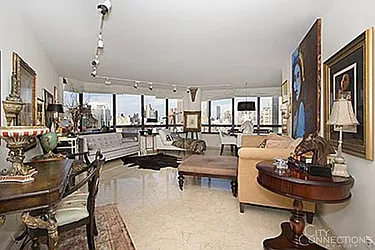 Rented by City Connections Realty