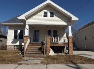 1920 13th St, Two Rivers, WI 54241