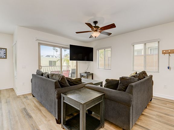 3rd image of 4269 Mission Blvd
