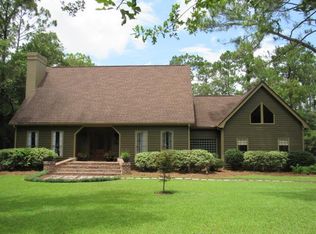 1553 N River Oaks Dr, Blackshear, GA 31516
