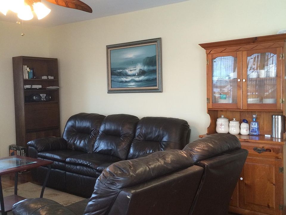 2nd image of 135 E Rio Grande Ave #2