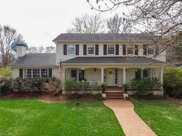 106 Wyndwood Dr, Jamestown, NC 27282