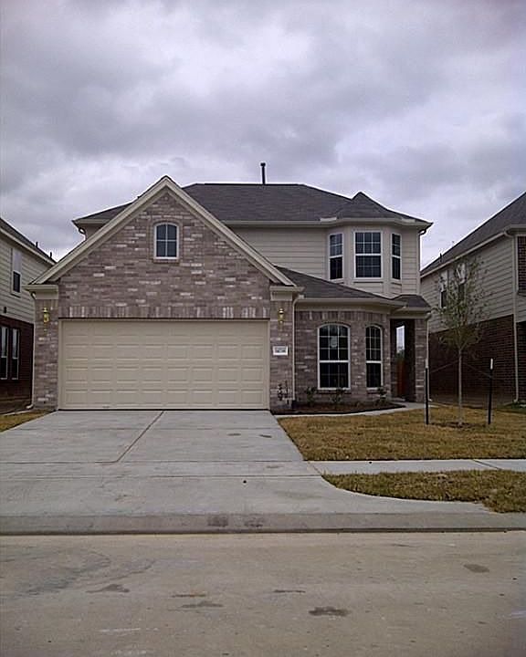 1st image of 14738 Fir Knoll Way