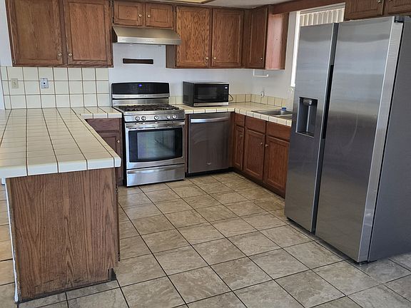 3rd image of 21460 Golden Hills Blvd #A