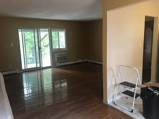 Rented by Rentiko Inc | media 42