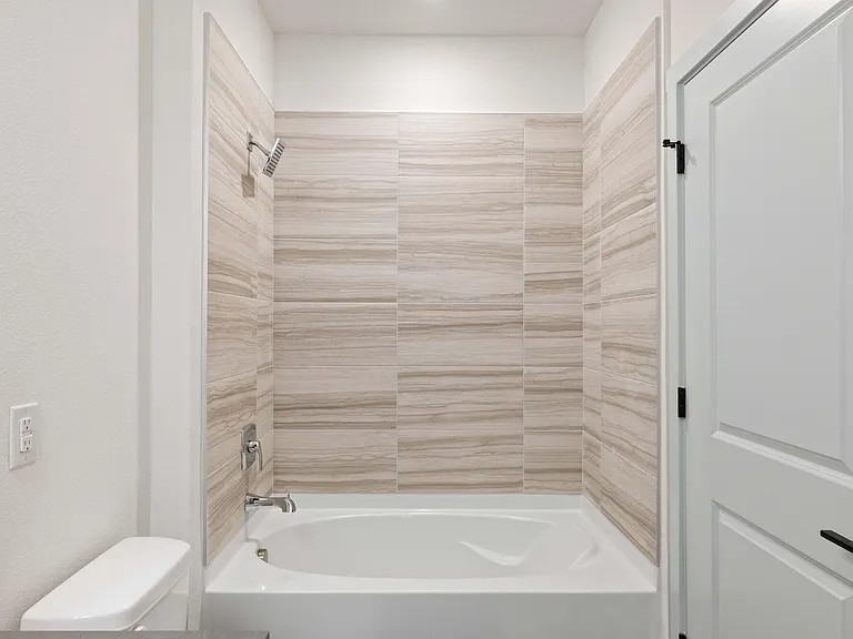 The Plaza Taos — Photo 33