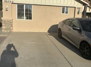 6659 Earhart Ave, Fontana, CA 92336