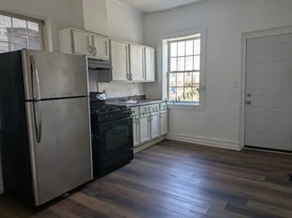 1756 Carswell St, Baltimore, MD 21218