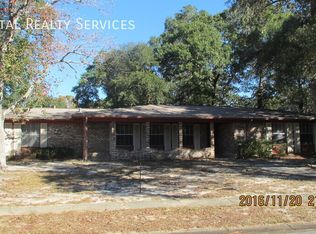 732 Overbrook Dr, Fort Walton Beach, FL 32547