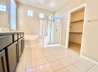 81 Avenza Dr, Henderson, NV 89011