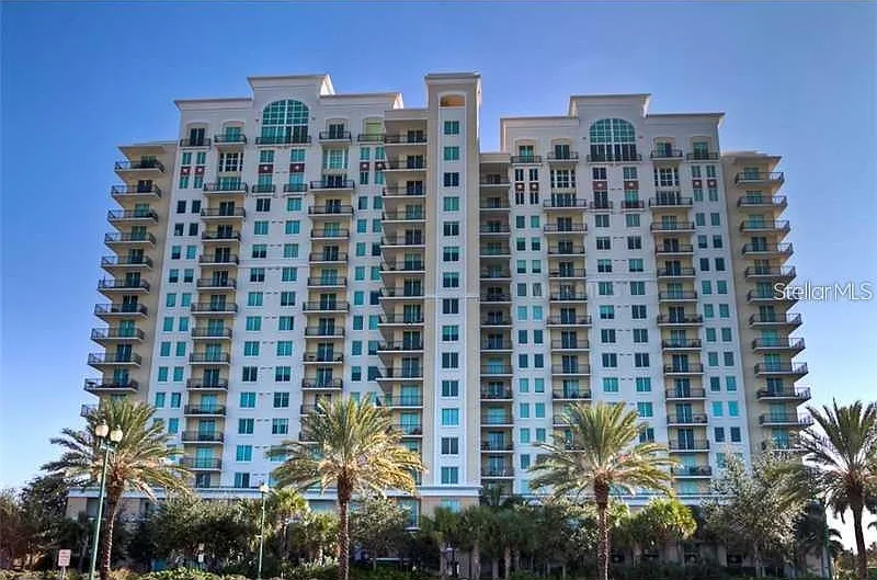 800 N Tamiami Trl #303