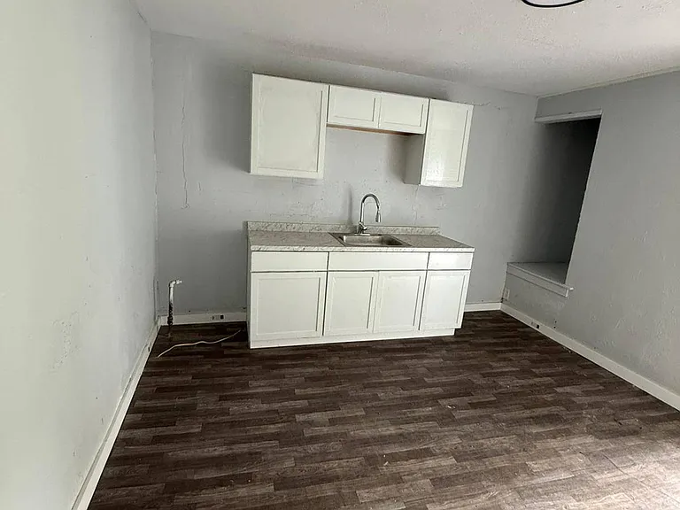 1401 Georgia St — Photo 3