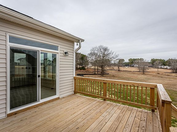 4th image of 193 Kissington Way