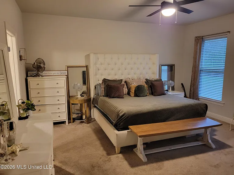 10165 Patrick Dr — Photo 22