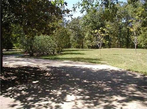 2nd image of 141 Deer Trail Dr