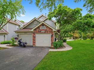 1051 Rockport Dr, Carol Stream, IL