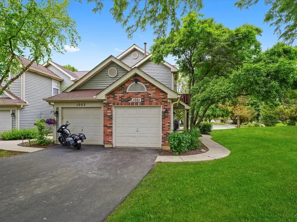 1051 Rockport Dr, Carol Stream, IL 60188