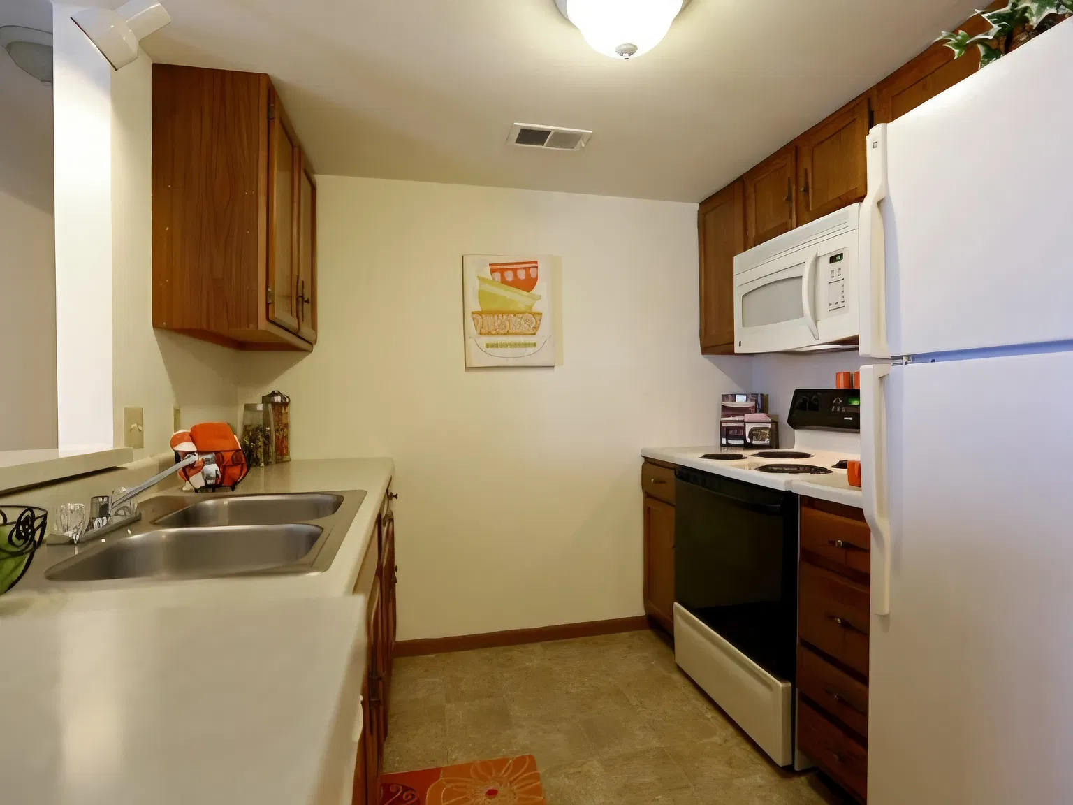 1 bed, 540 sqft, $750 — Photo 2
