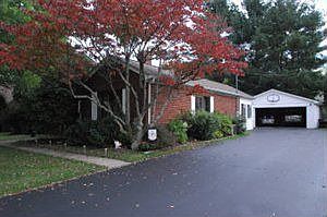 2nd image of 1091 Carmont Dr