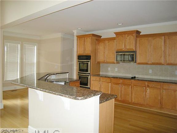 5th image of 7563 Haw Meadows Dr