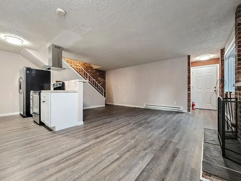 Fairwood Renton — Photo 11
