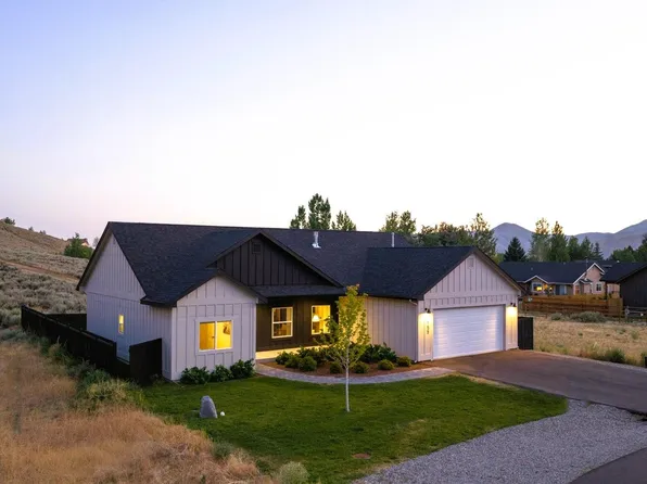 155 Cowcatcher Loop, Bellevue, ID 83313
