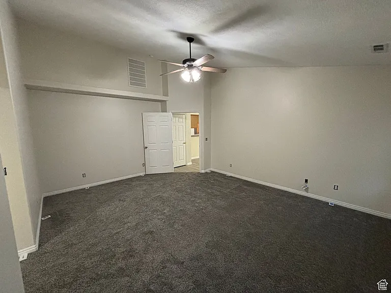 2357 W 1620 North Cir — Photo 8