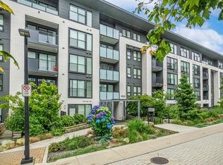 9228 Slopes Mews #211, Burnaby, BC