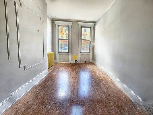 Rented by RELEASE NY | media 2