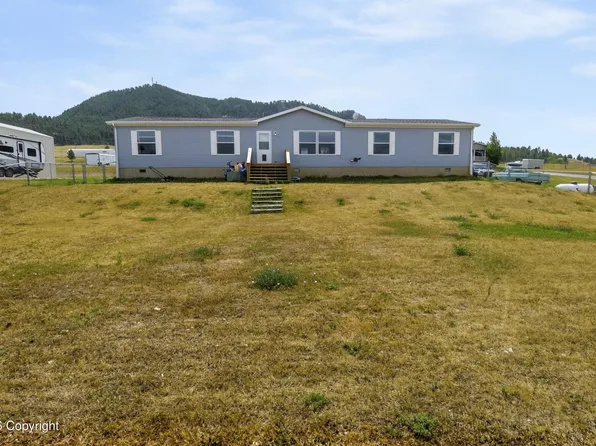 110 W Edna St, Sundance, WY 82729